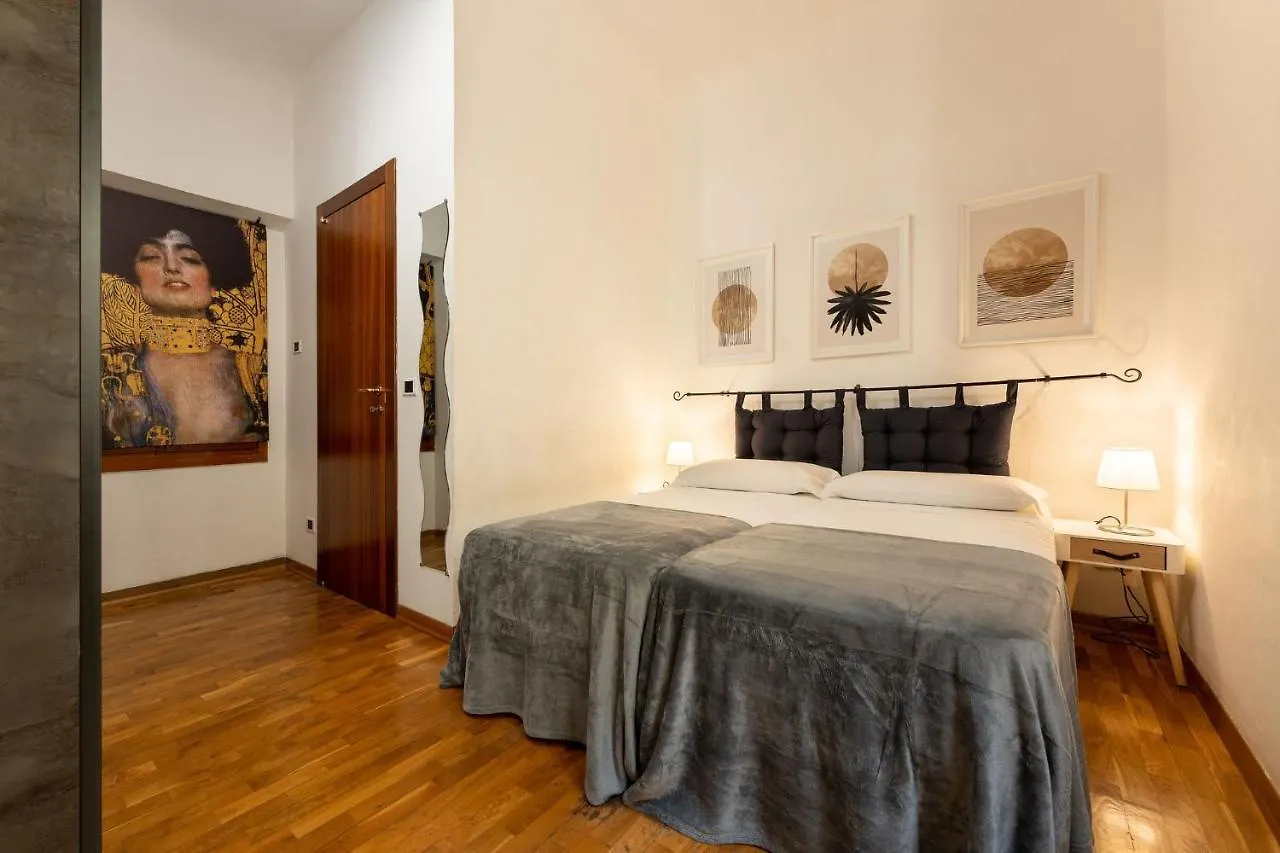 Zannoni 4 Apartment Florence Italy