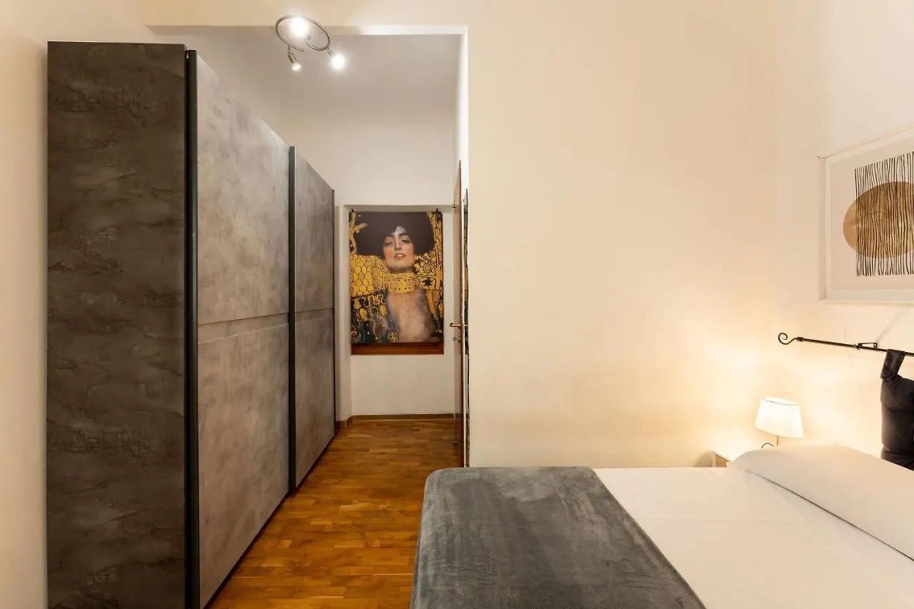 Zannoni 4 Apartment Florence