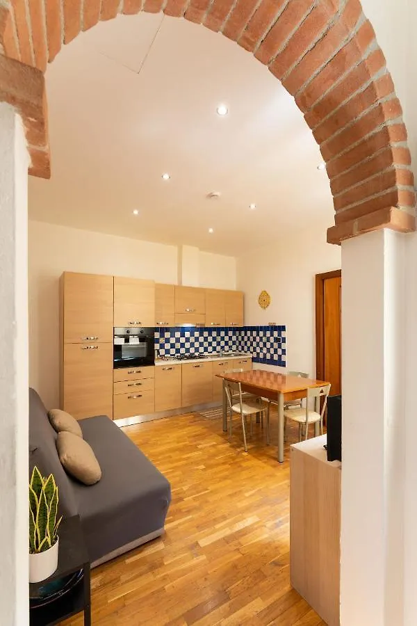 Zannoni 4 Apartment Florence